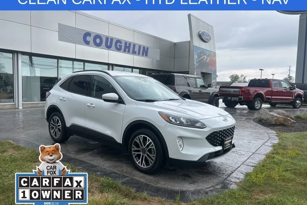 2020 Ford Escape SEL photo 1