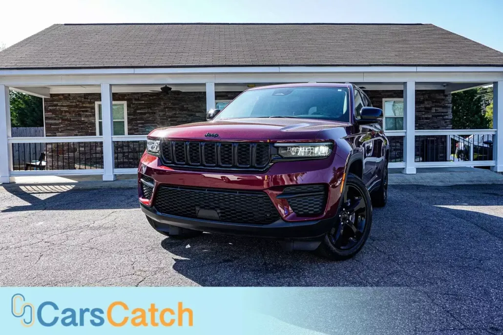 2022 Jeep Grand Cherokee Altitude photo 1