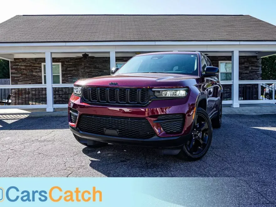 2022 Jeep Grand Cherokee Altitude photo 1