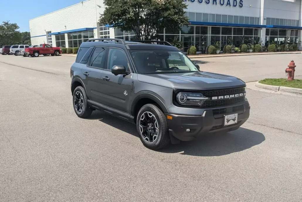 2025 Ford Bronco Sport Outer Banks photo 1