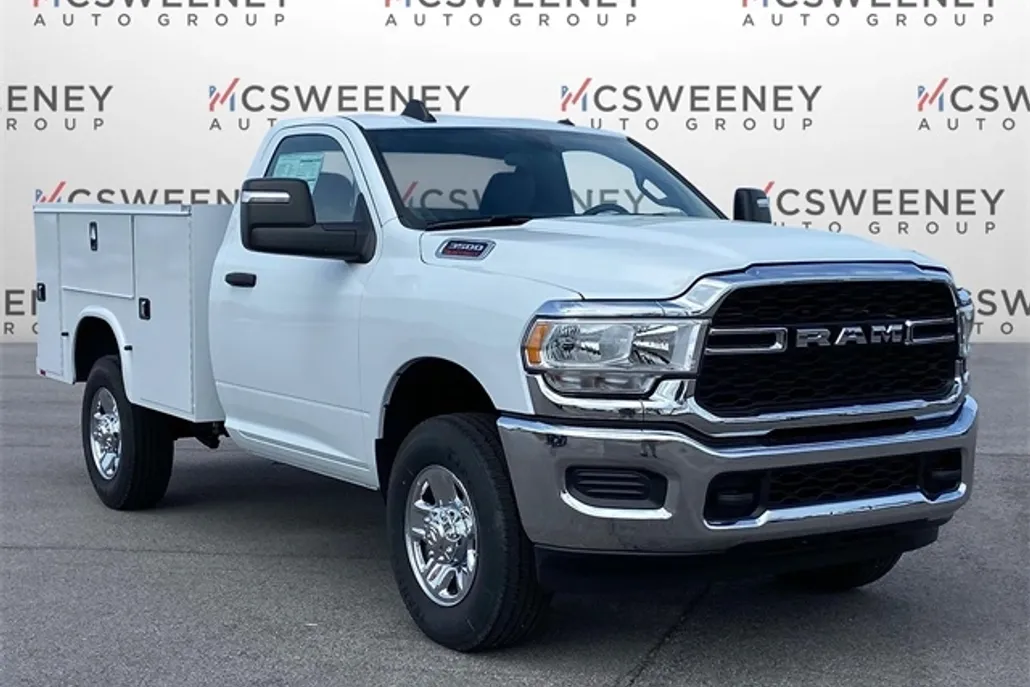 2024 Ram 3500 Tradesman photo 1