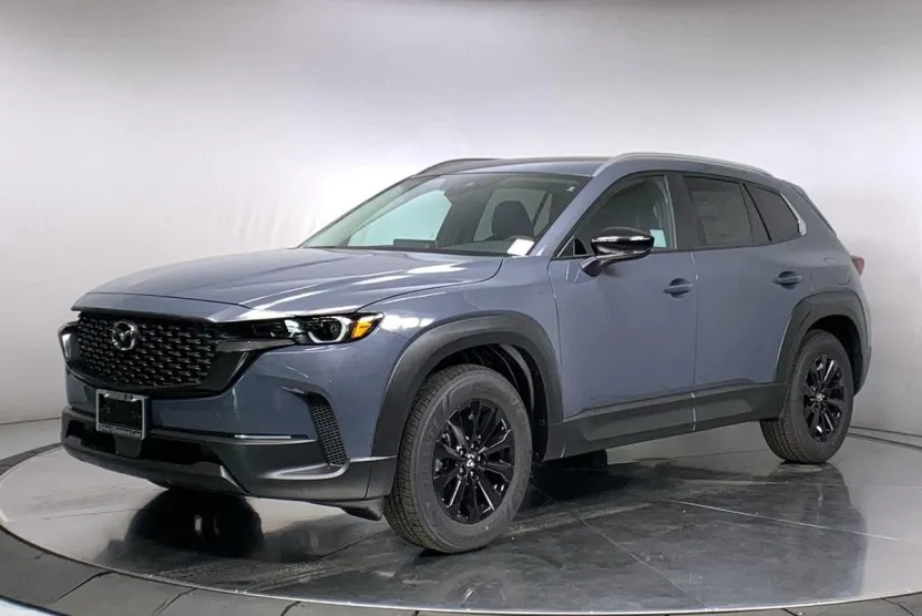2023 Mazda CX-50 2.5 Preferred Plus photo 1