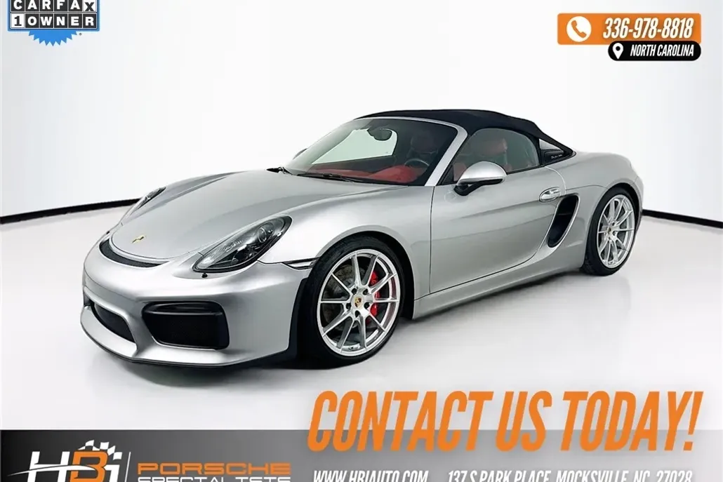 2016 Porsche Boxster Spyder photo 1
