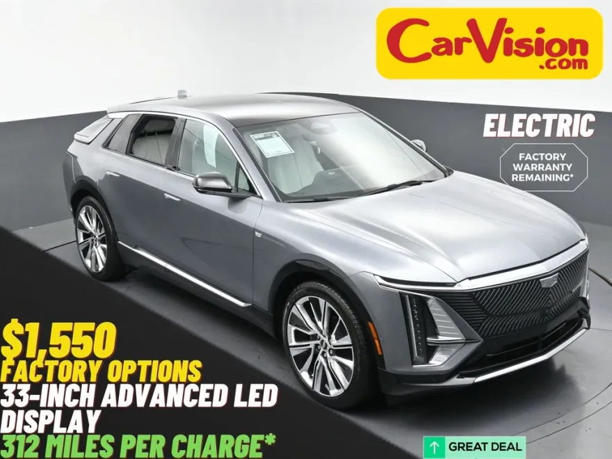 2023 Cadillac Lyriq Luxury photo 1