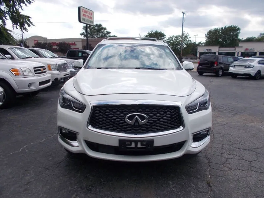 2017 Infiniti QX60 Base photo 1