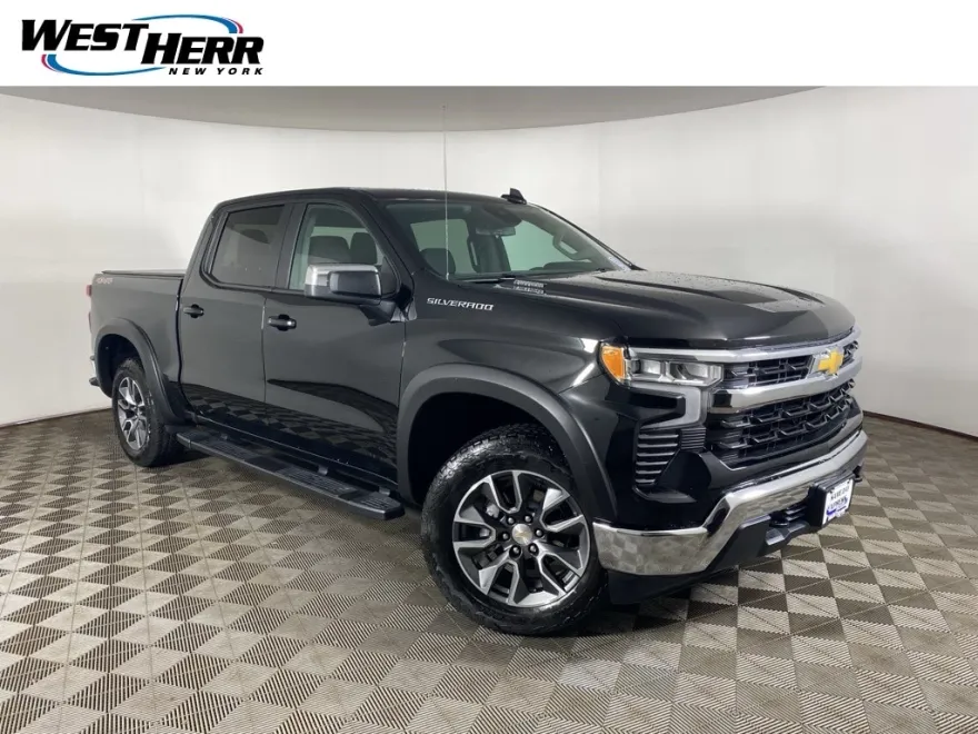 2024 Chevrolet Silverado 1500 LT photo 1