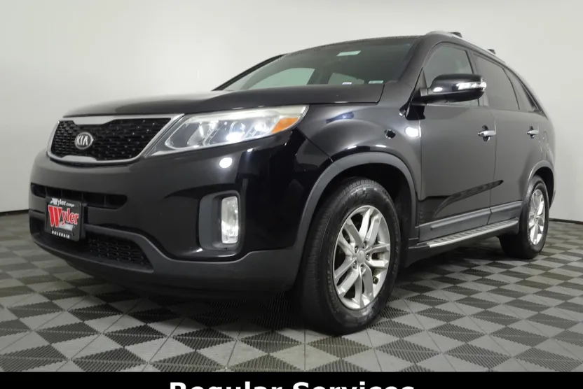 2014 Kia Sorento LX photo 1