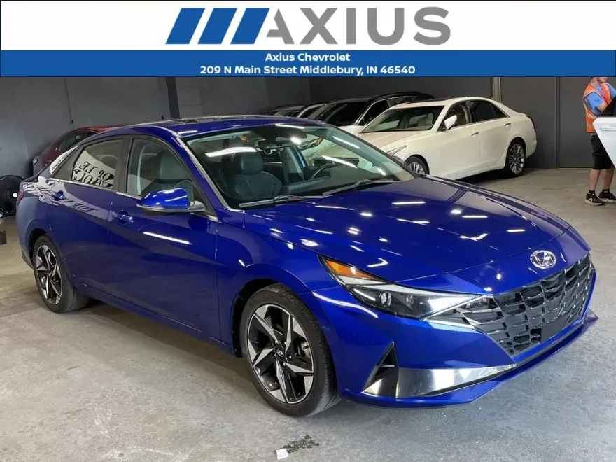 2022 Hyundai Elantra Limited photo 1