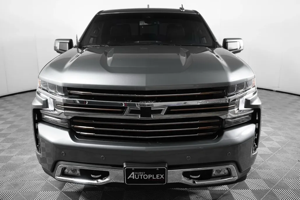 2020 Chevrolet Silverado 1500 High Country photo 1