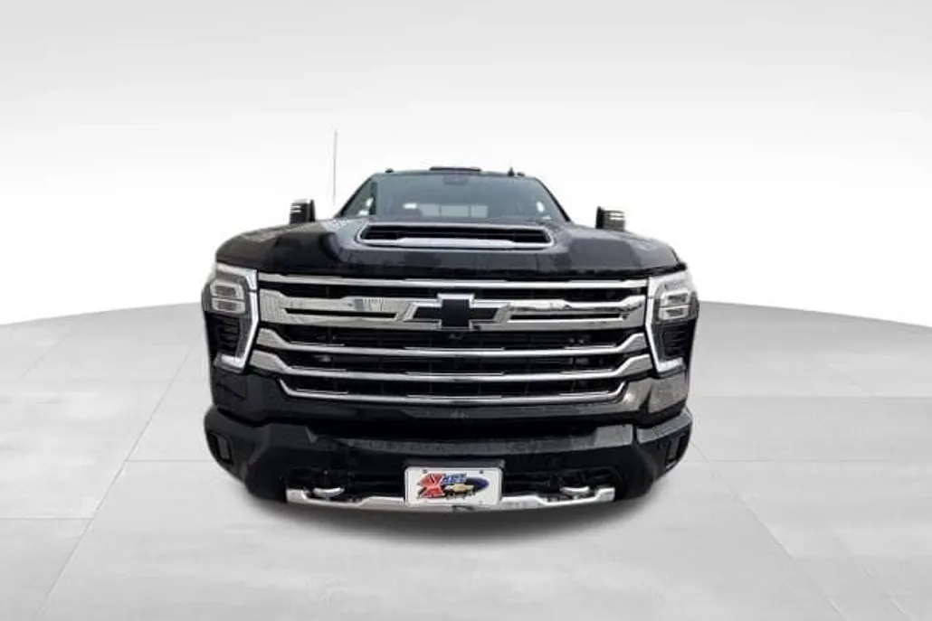 2024 Chevrolet Silverado 2500HD High Country photo 1