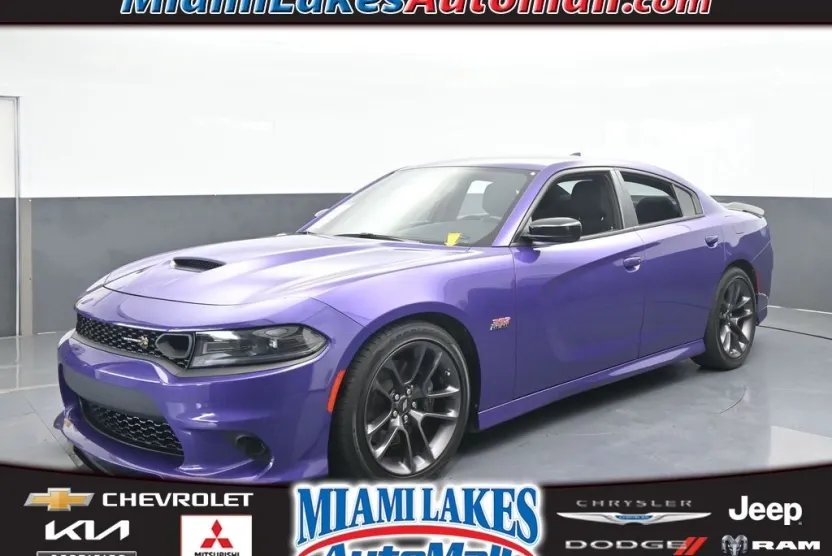 2023 Dodge Charger R/T Scat Pack photo 1