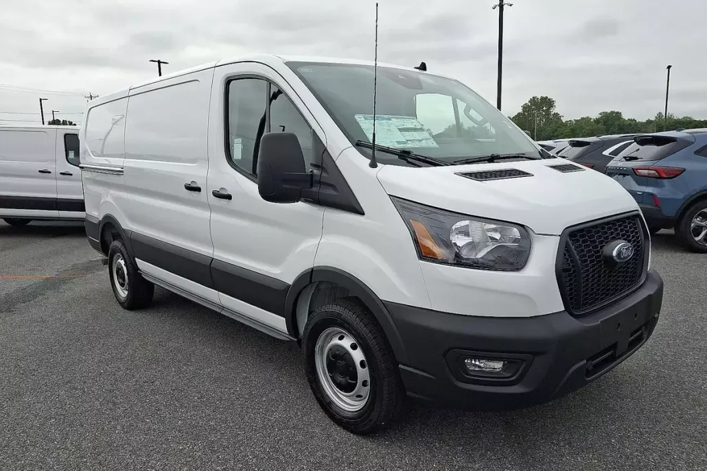2025 Ford Transit Cargo Van photo 1