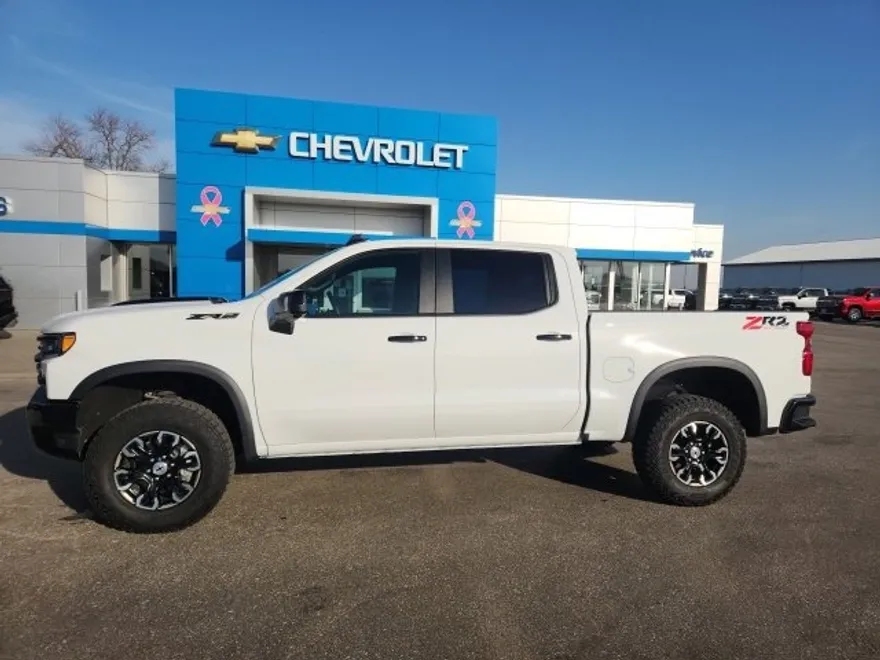 2024 Chevrolet Silverado 1500 ZR2 photo 1