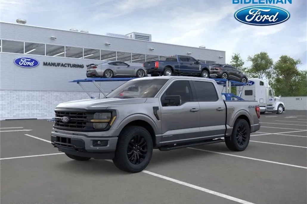 2025 Ford F-150 XLT photo 1