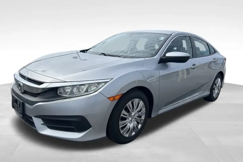 2018 Honda Civic LX photo 1