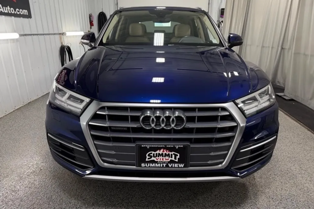 2018 Audi Q5 2.0T Premium Plus photo 1