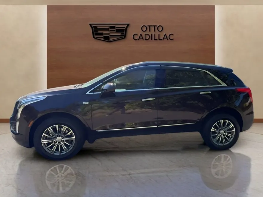 2017 Cadillac XT5 Luxury photo 1