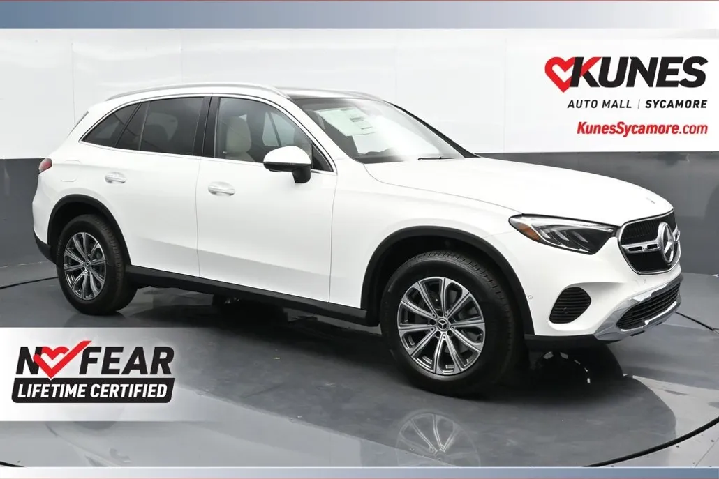 2025 Mercedes Benz GLC 300 4MATIC photo 1