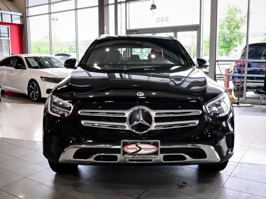 2022 Mercedes Benz GLC 300 4MATIC photo 1