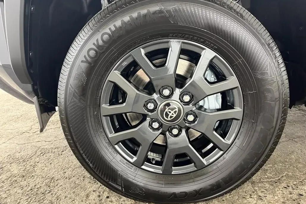 2025 Toyota 4Runner SR5 photo 1