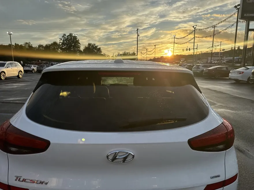 2019 Hyundai Tucson SE photo 1