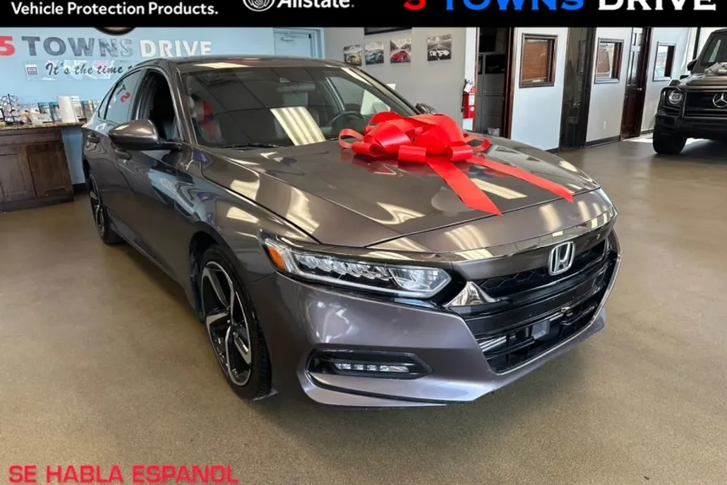 2018 Honda Accord EX photo 1