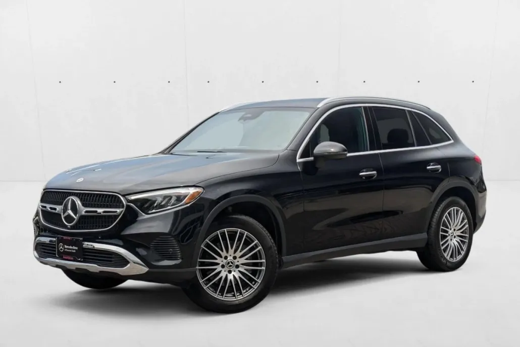 2024 Mercedes Benz GLC 300 4MATIC photo 1