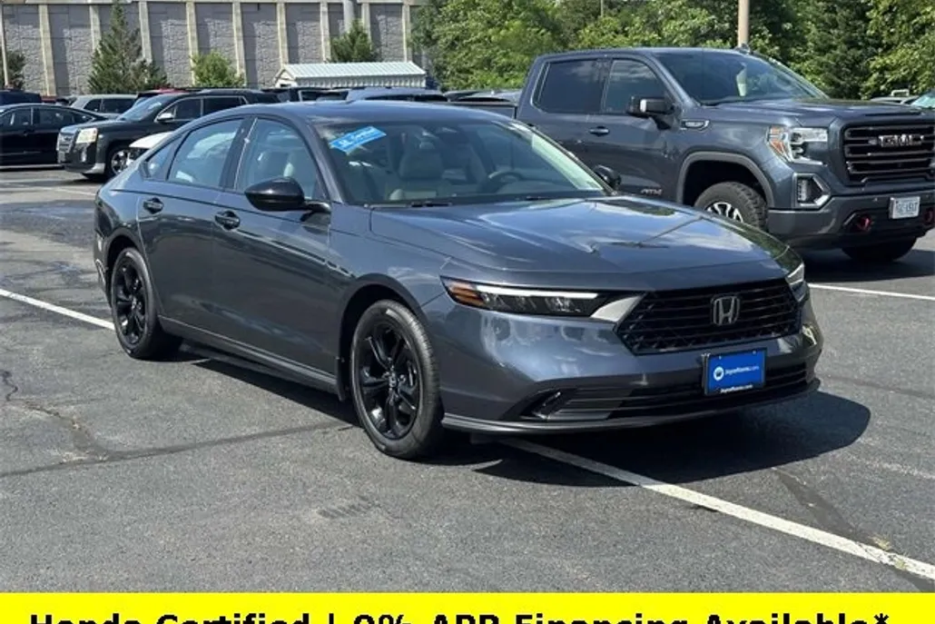 2025 Honda Accord SE photo 1