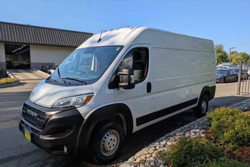 2025 Ram ProMaster 2500 photo 1