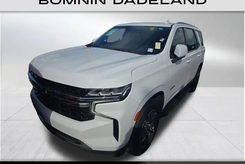 2023 Chevrolet Tahoe LS photo 1
