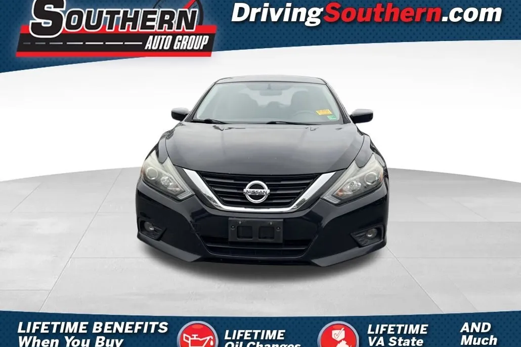 2016 Nissan Altima 2.5 SR photo 1