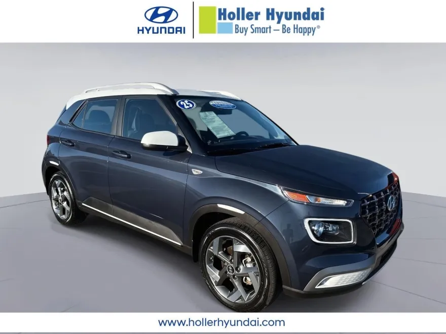 2025 Hyundai Venue Limited photo 1