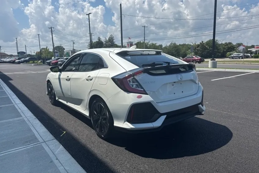 2018 Honda Civic EX-L photo 1