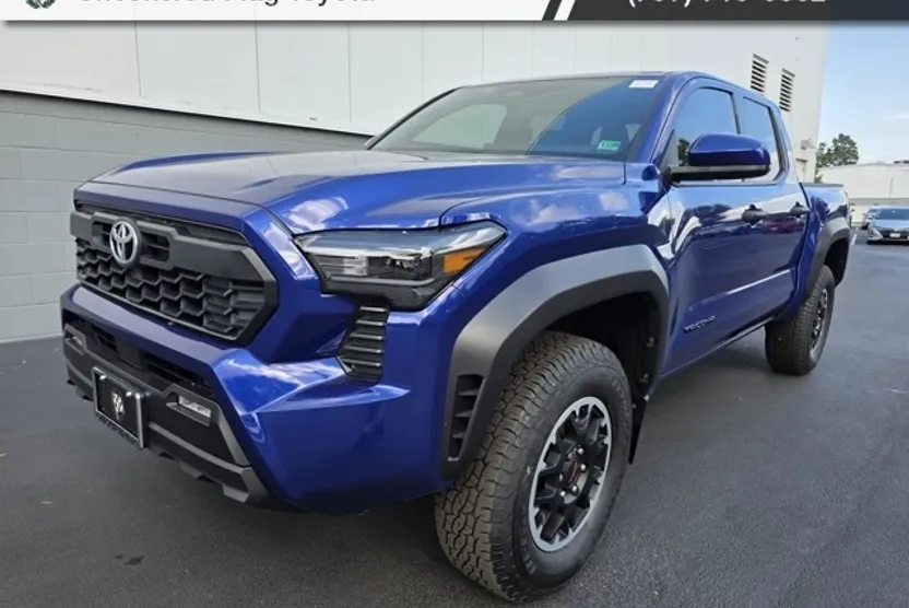 2025 Toyota Tacoma TRD Off-Road photo 1