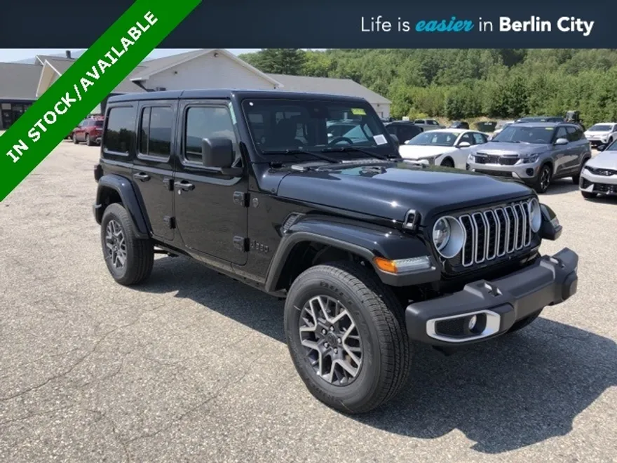 2025 Jeep Wrangler Sahara photo 1