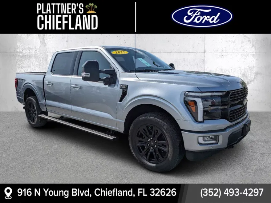 2025 Ford F-150 Platinum photo 1