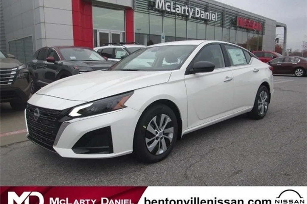 2025 Nissan Altima 2.5 S photo 1