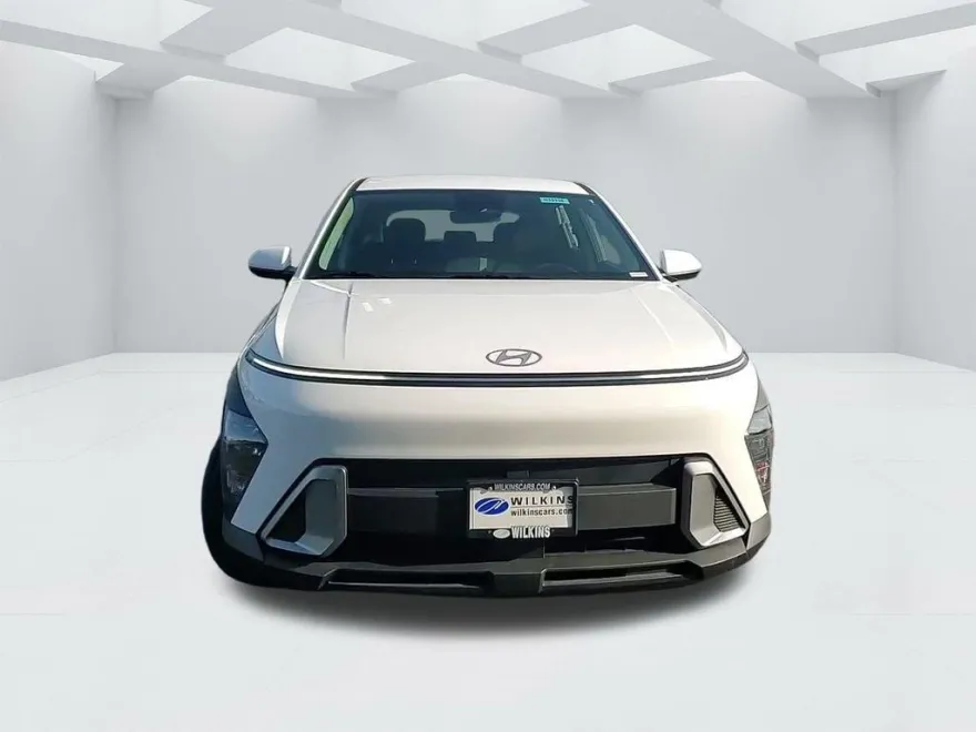 2026 Hyundai Kona SE photo 1
