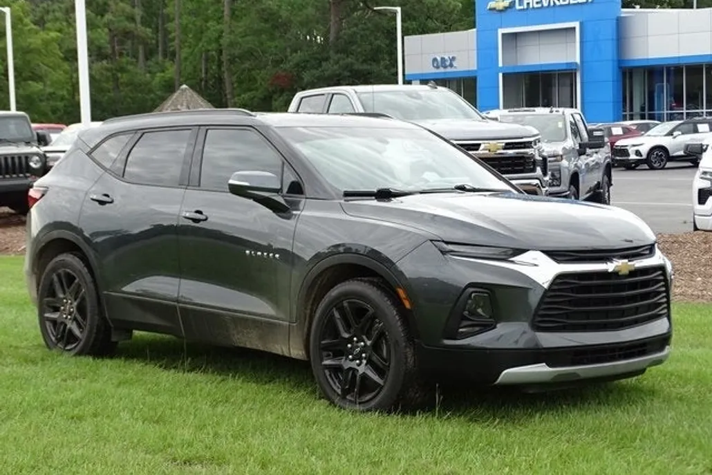 2019 Chevrolet Blazer Base 2LT photo 1
