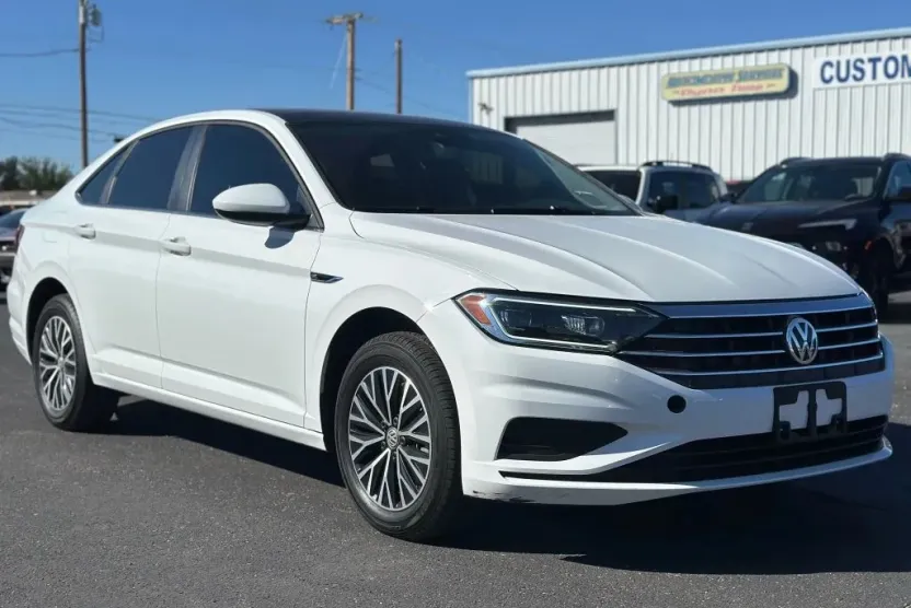 2019 Volkswagen Jetta 1.4T SEL photo 1