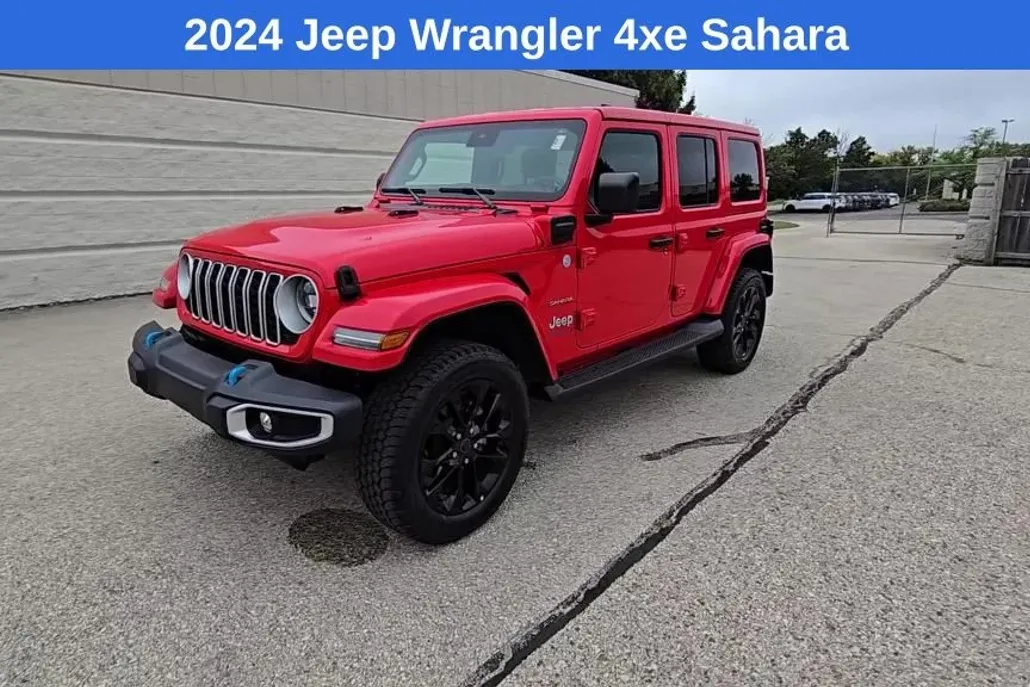 2024 Jeep Wrangler Sahara 4xe photo 1