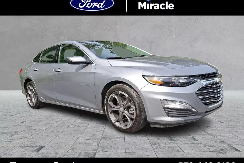 2023 Chevrolet Malibu 1LT photo 1