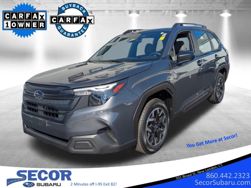 2025 Subaru Forester Base photo 1