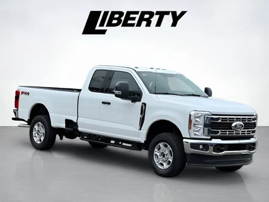 2025 Ford F-350 photo 1