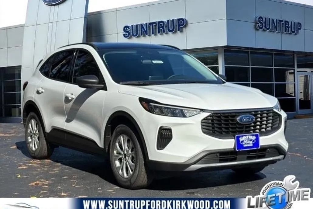 2025 Ford Escape Active photo 1