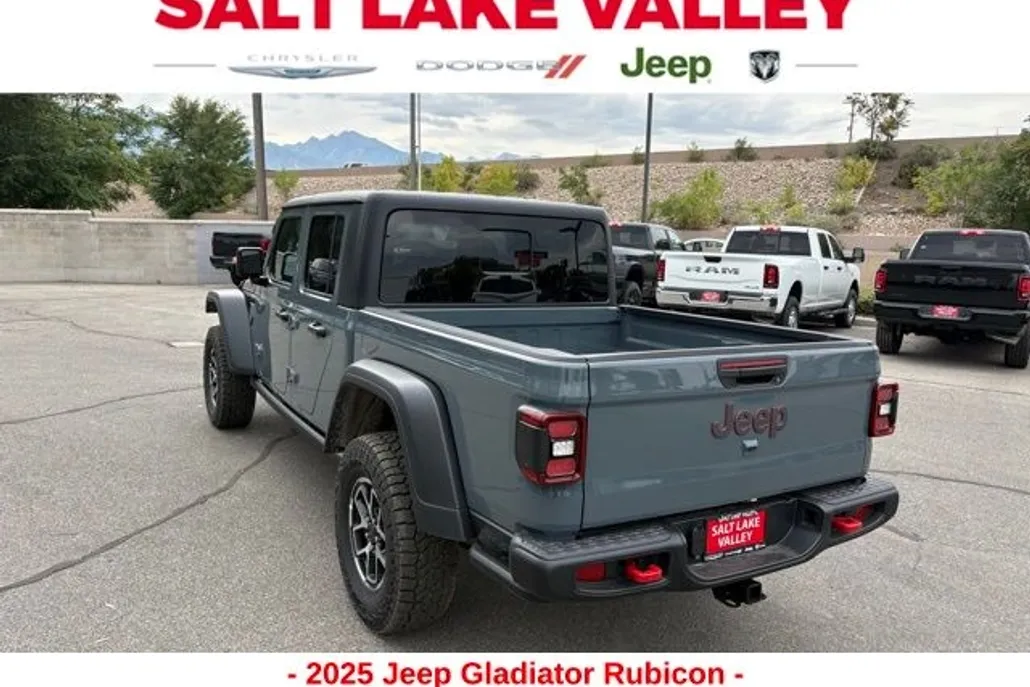 2025 Jeep Gladiator Rubicon photo 1