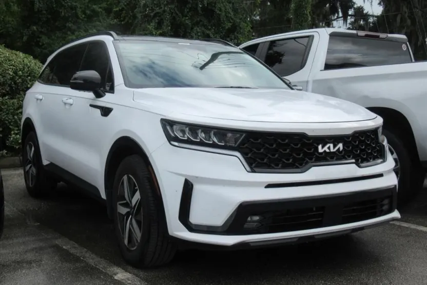 2023 Kia Sorento EX photo 1