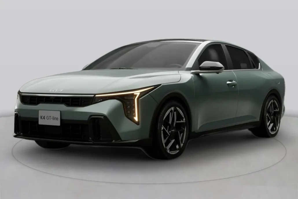 2025 Kia K4 GT-Line Turbo photo 1