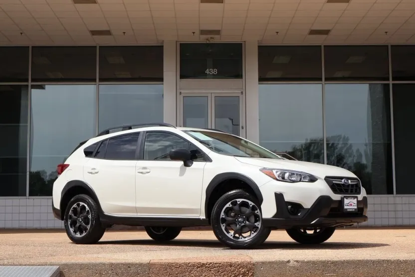 2023 Subaru Crosstrek Base photo 1