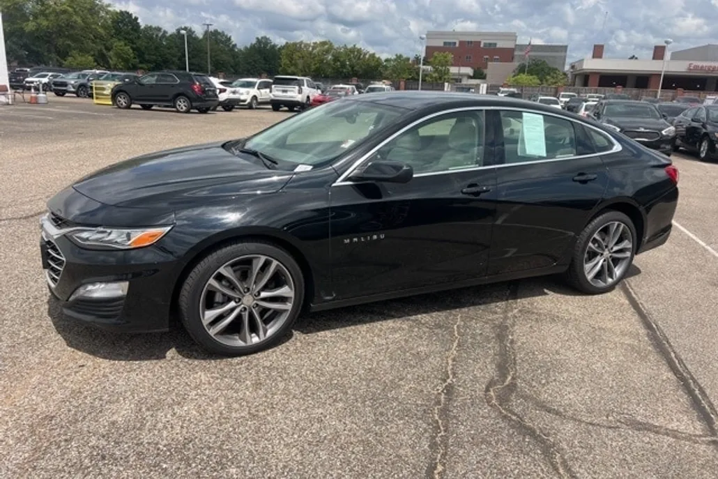 2024 Chevrolet Malibu Premier 2LT photo 1